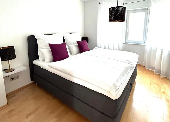 George Home 2 Zi-Appartement
